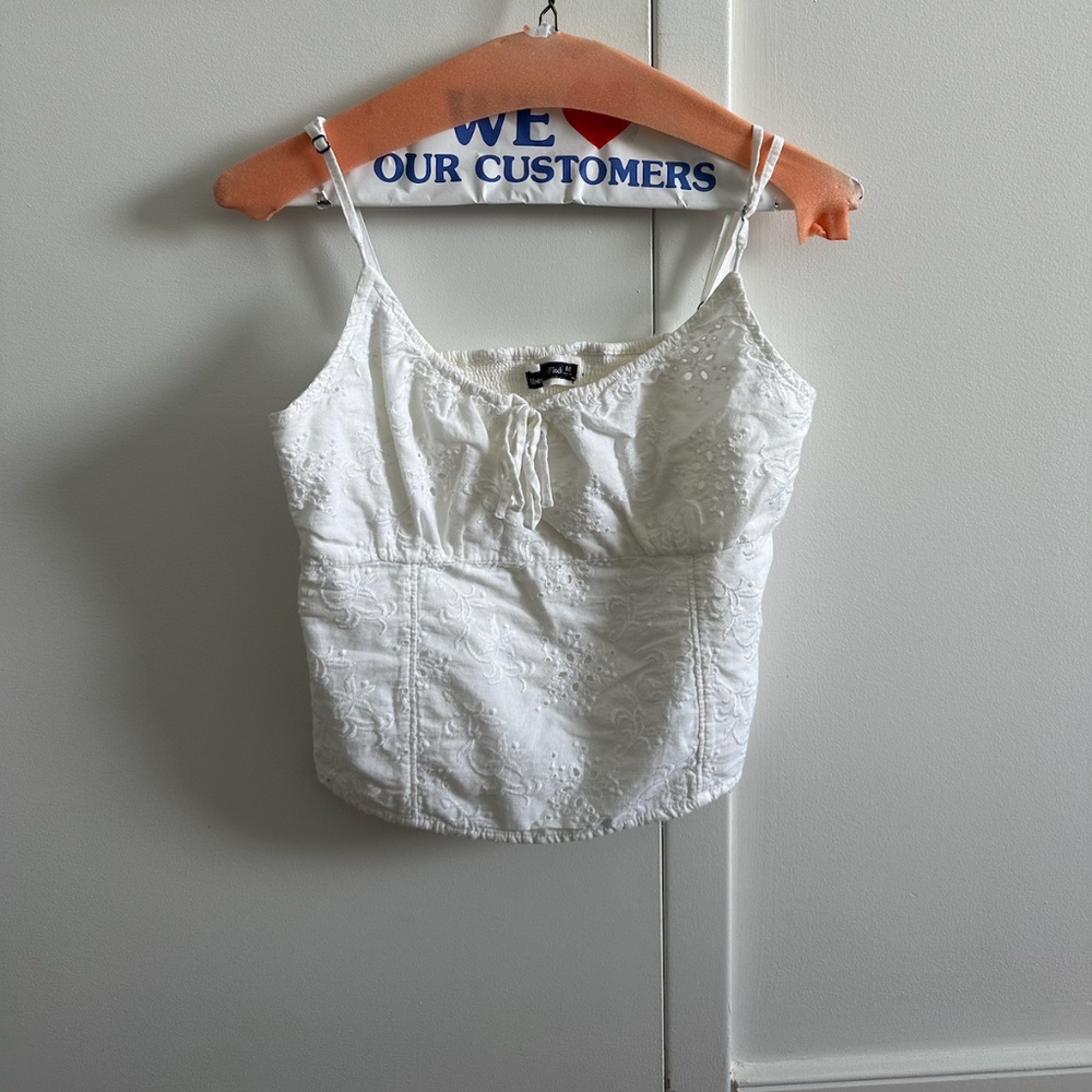 Abercrombie + Fitch White Top